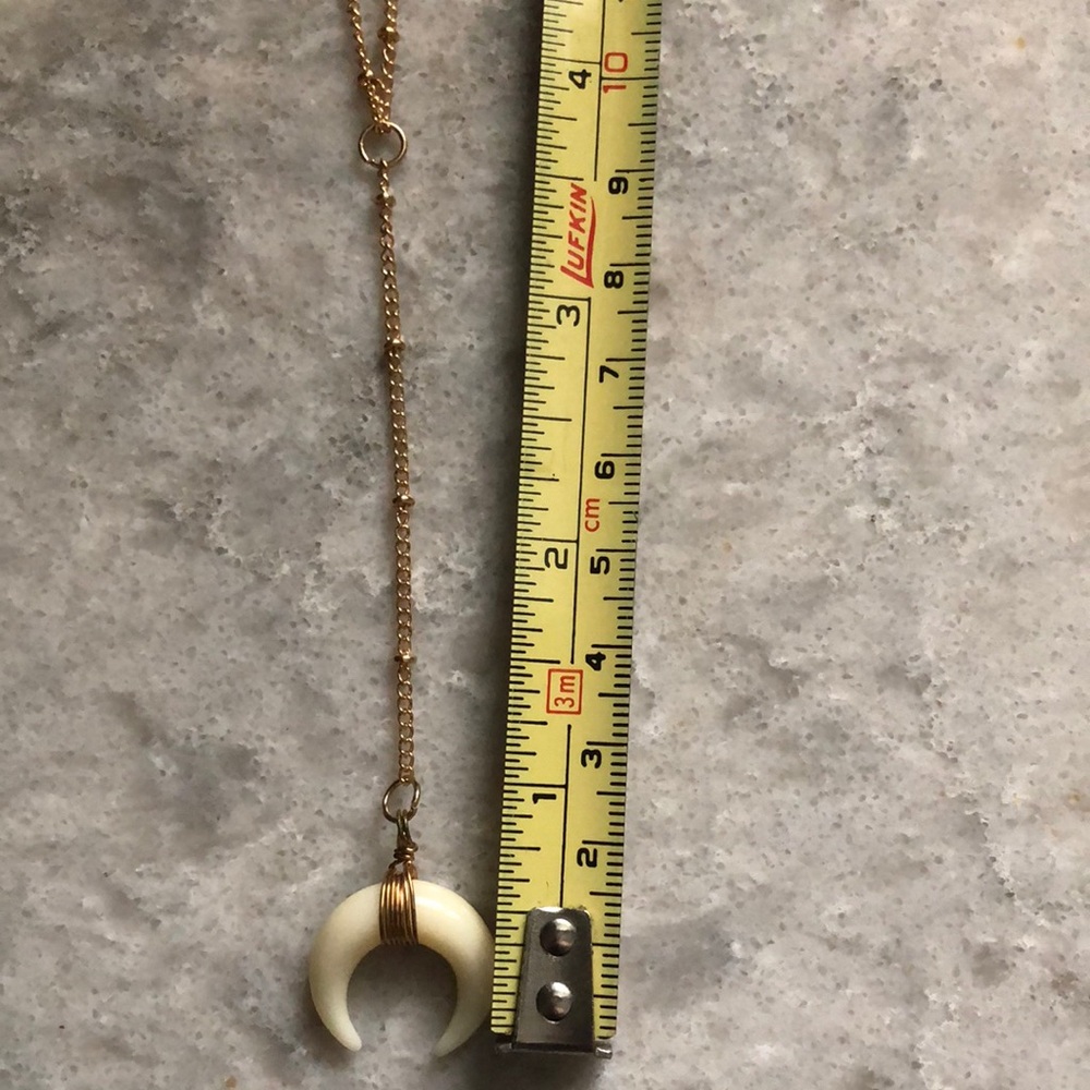 Gold Crescent Pendant Necklace - Picture 3 of 4